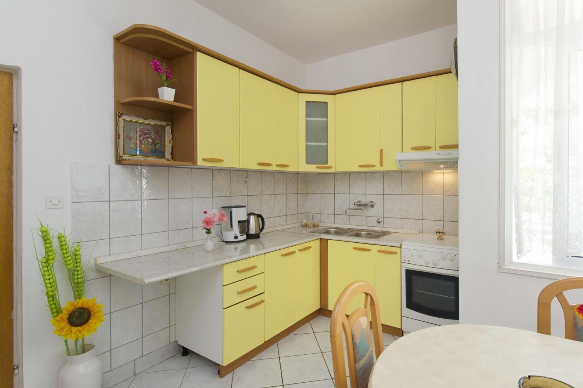 Apartments Vince Примоштен Экстерьер фото