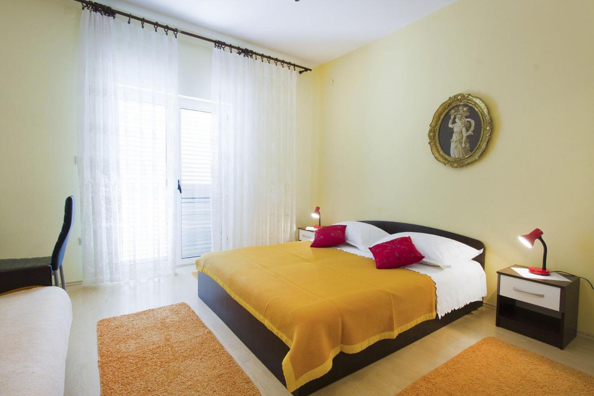 Apartments Vince Примоштен Экстерьер фото