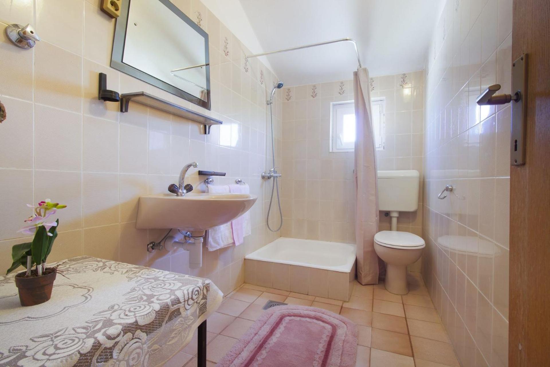Apartments Vince Примоштен Экстерьер фото